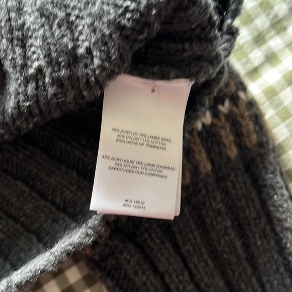 Lolë zip sweater - Picture 4 of 5